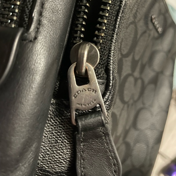 Coach Monogram Canvas Street Style 2WAY Crossbody bag - Picture 2 of 8